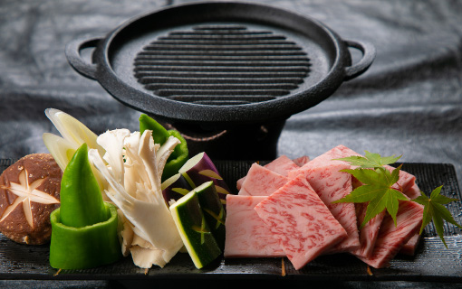 大和榛原牛(やまとはいばらぎゅう)の陶板焼