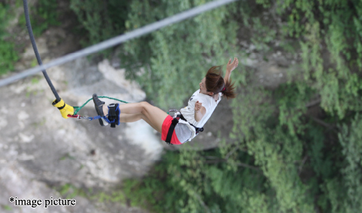 Bungy jump